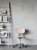 Bürostuhl HAG Tion mit Sitz- und Rückenlehne aus Holz