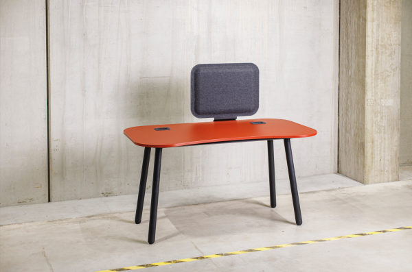 Reiss Trailo Schreibtisch/Besprechungstisch - Tischplattenform konkav